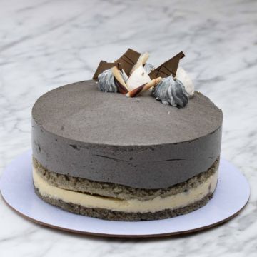 Black Sesame Mousse Cake 