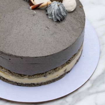 Black Sesame Mousse Cake 